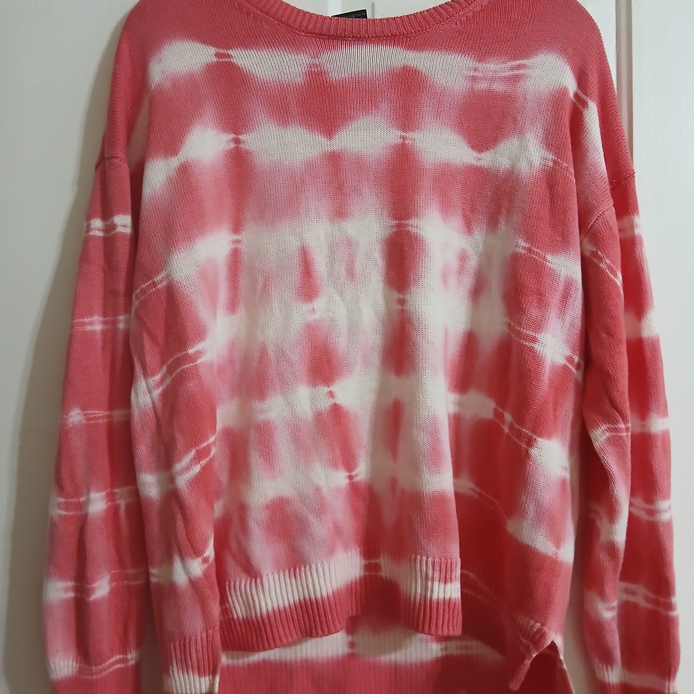Design History Pink and White Tie-Dye Sweater